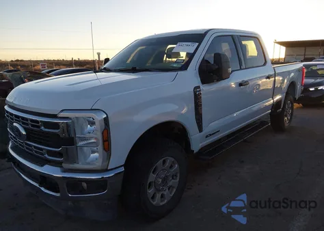 2024 Ford F-250 Xlt из США, поврежденный, VIN 1FT7W2BT7REC63036